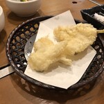 花水木 - 単品のキス天とイカ店