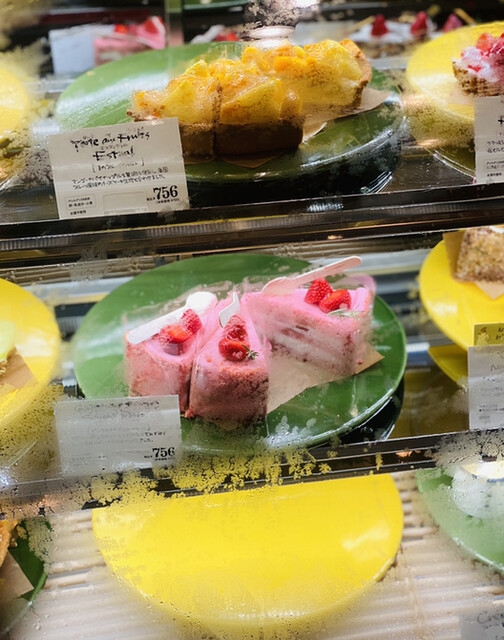 ア ラ カンパーニュ トアロード店 A La Campagne 神戸三宮 阪急 カフェ 食べログ