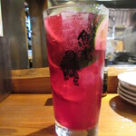 魚虎 - 店主の漬けた赤紫蘇エキスで替え玉(SKD)