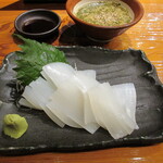 魚虎 - 芦屋ヤリイカ刺 1200円、あかもくポンズ(岩屋産) 380円