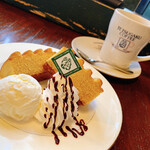 珈琲哲學 - 料理写真:哲學アメリカンバームクーヘン