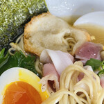 中華そば うお青 - 