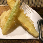 湖粋 - ヤングコーンとニンニクの芽と新玉ねぎ