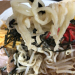 Kouraku - ボケましたが、美味しい麺です。