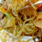中華料理叙香園 - 五目やきそばの麺