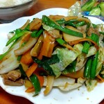 中華料理叙香園 - レバニラ炒めアップ