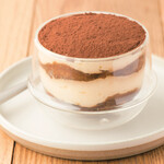 72°ジューサリー + カフェ バイ デイヴィッドマイヤーズ - 