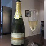 日本料理 TOBIUME - ①ガルデ社 ギィ・ド・サン・フラヴィー