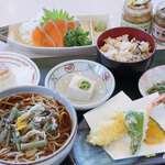 Nonjae - 山菜そば、天ぷら、信州サーモン