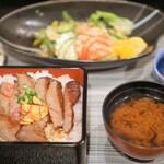 うえだや - 飛騨牛ステーキ重１６８０円