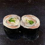 日本橋蛎殻町 すぎた - イワシ海苔巻き