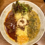 SPICY CURRY 魯珈 - 選べる2種カレー（ムール貝とあさりのダブル出汁カレー・激辛スパイシービーフカレー 〜焔〜）・ライス大盛り・るうろう煮玉子