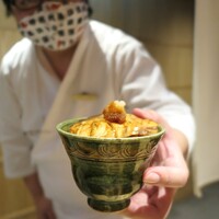 焼うお いし川 - 赤シャリの上に炙った大トロをのせて頂きます♪