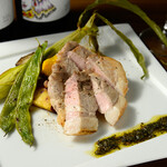 Osteria&Bar MANCINO - 富士幻豚ロースのオーブン焼き季節の野菜と