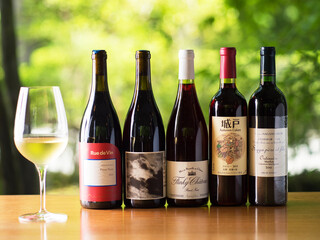Musai An Ikeda - Approximately 25 varieties of wine from Nagano Prefecture.