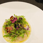 レストラン ラ・フロレゾン・ドゥ・タケウチ - 見た目にも良き。繊細なお料理