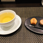 レストラン ラ・フロレゾン・ドゥ・タケウチ - 