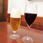 しゃぶしゃぶすきやきと会席料理 ぶどうや - スーパードライ（中瓶）とぶどうパンチ