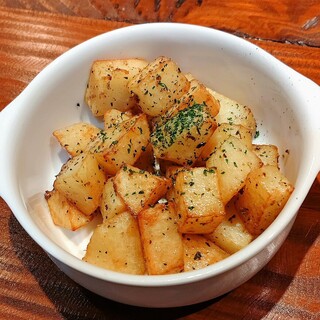 キッチン バー ストルティ_1