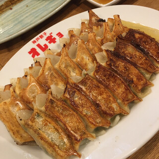 神戸で人気の餃子 ランキングtop 食べログ 神戸で人気の餃子 ランキングtop 食べログ