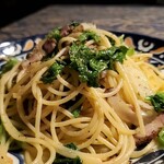 ドギーブギー - わさび菜とベーコンペペロンチーノスパゲッティ