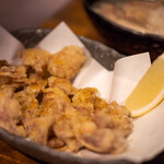 豚小家 - 2020.7 豚喉ナンコツ唐揚げカレー味（480円）