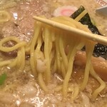 Kemuriya - ニンニク背脂醤油ラーメン8８0円