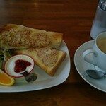 nene - ホットコーヒー モーニングＢ(アーモンドトースト)