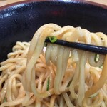 油そば専門店 ぶらぶら - 麺はもちもち