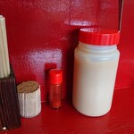 ホルモン食堂 鷹島 - 卓上調味料