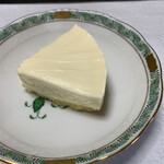 安比高原ゴルフクラブ レストラン - 1/4にカットして食べました♡