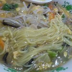 川崎屋 - ビーフンの麺はやや細めの麺