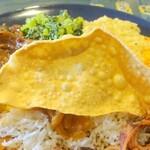 ロイヤルグリーン レストランアンドバー - イカのカレー(パパダン)