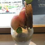 PATISSERIE ASAKO IWAYANAGI - パルフェビジュー ペシュ