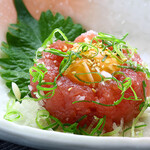 鲣鱼的盐肉脍Yukhoe 【seasoned raw bonito】