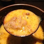 鷹流 - 香ばしい古代米をしっかり受け止めるカレースープ