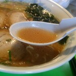 中華そば 万楽 - スープ
