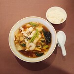 Ryuukouen - 広東風スープそば（平日ランチ） 1,000円