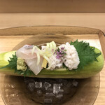 Akasaka Kikunoi - 昼懐石１２１００円。明石天然鯛、鱧落とし。鱧落としは、６月にいただいたものよりも脂がのり、食感や旨味もとても良かったです（╹◡╹）（╹◡╹）