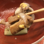 赤坂 菊乃井 - 昼懐石１２１００円。豚角煮 じゃが芋餡。実は苦手な角煮ですが、余分な脂は一切なく、じゃが芋餡、辛子とマッチして、とーっても美味しかったです（╹◡╹）（╹◡╹）