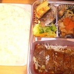 どん - 持ち帰りのビーフステーキ弁当　480円