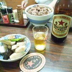 季節一品料理 藤原 - 赤星ビール　　煮物盛り