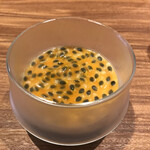 DIRETTO - デザート。パッションフルーツ
      のさわやかなソースのパンナコッタ♡