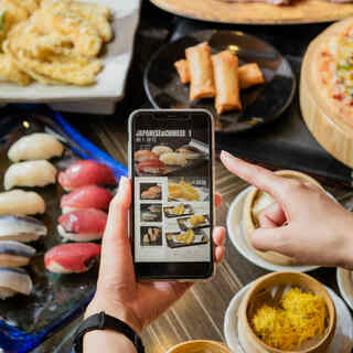 "Contactless ordering system" allows you to order from your smartphone
