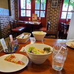 パスタ マンジャーレ ザザ - 