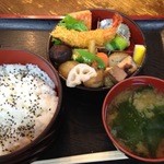 お食事処 たかはし - ある日の２重弁当