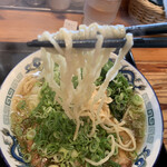 中華蕎麦 春馬 - 麺リフト⤴️