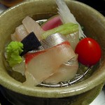 しのはら - 天然　宮崎のカンパチ、瀬戸内海のシマアジ　メタカレイ