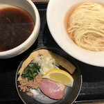 鴨出汁中華蕎麦 麺屋yoshiki - 鴨出汁手揉み醤油つけ麺 