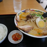 ムツゴロウらーめん 黒瀬春日野店 東広島市その他 ラーメン 食べログ